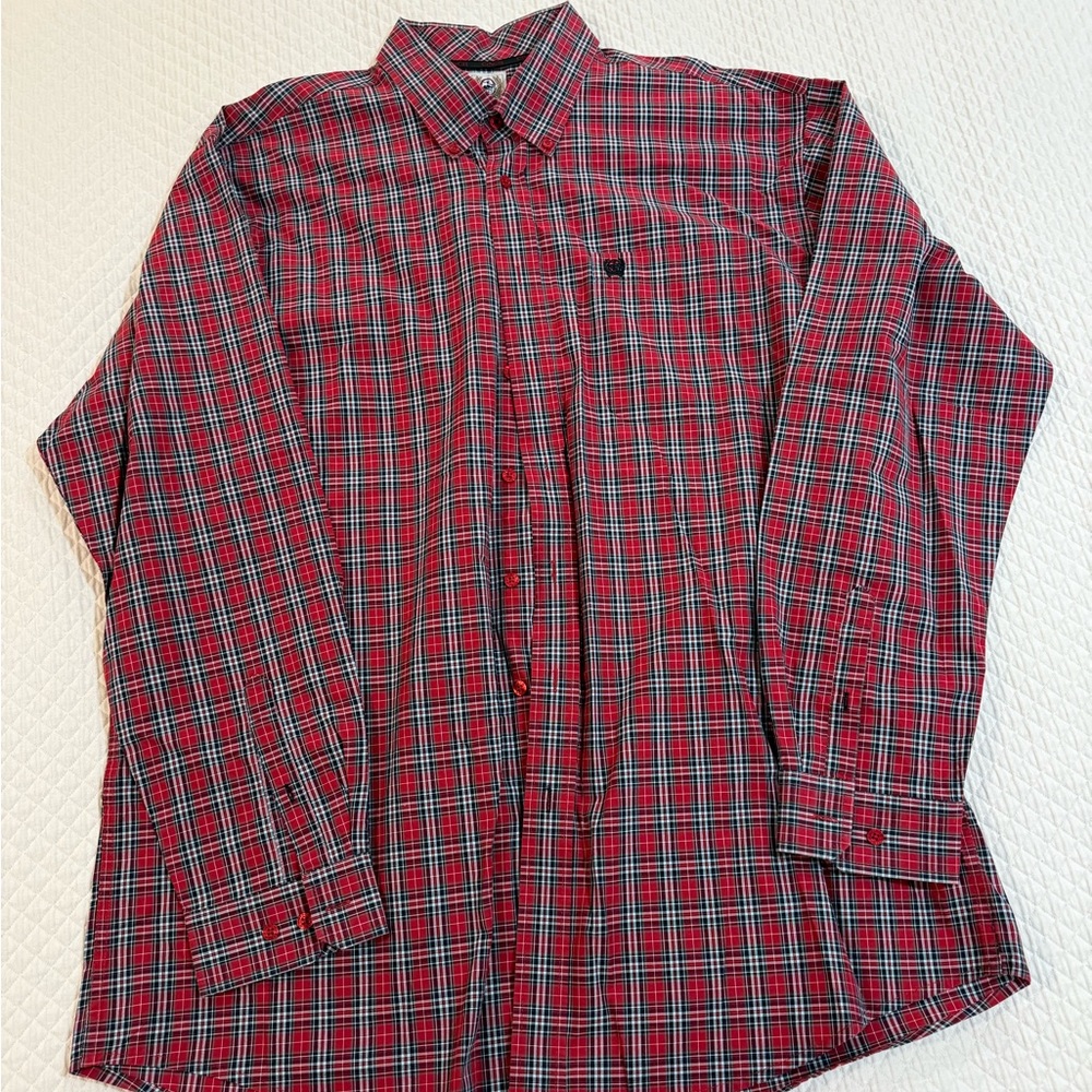 Cinch Red and Black Plaid Long-Sleeve Button-Down Shirt